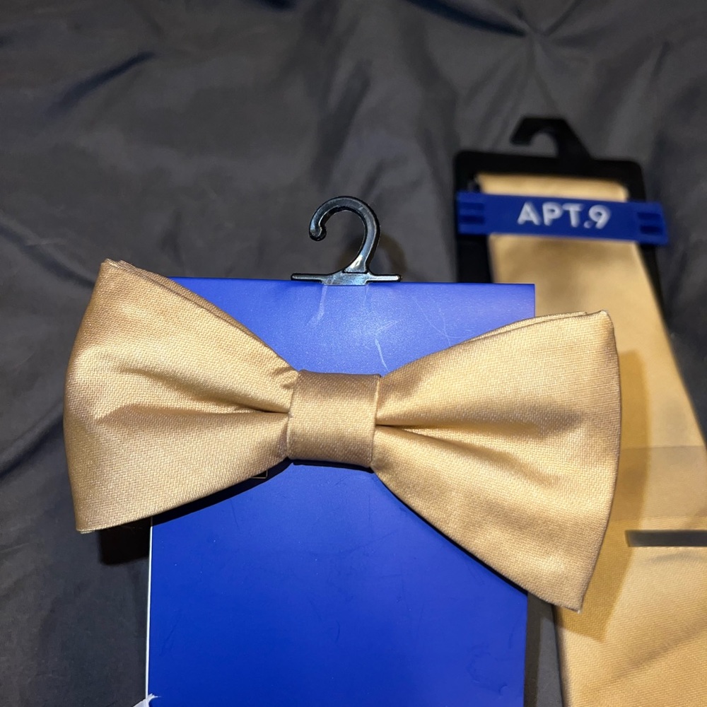 Ties - Picture 2 of 4